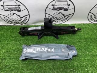 Домкрат комплект Subaru Lancaster 2002