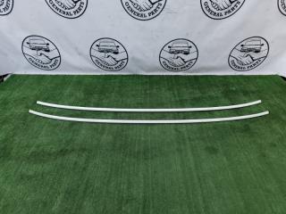 Молдинг на крышу Toyota Crown 2011