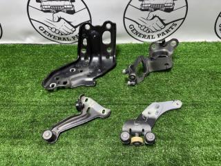 Ролик раздвижной двери задний правый Toyota Alphard 2007