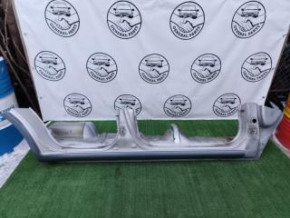 Порог кузова правый Toyota Land Cruiser 1996