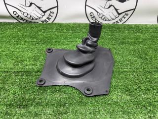 Кожух селектора раздатки Toyota Hilux Surf 1999