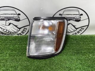 Габарит передний левый Isuzu Bighorn 2000