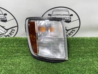 Габарит передний правый Isuzu Bighorn 2000