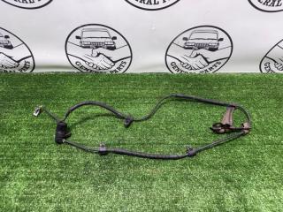 Фото запчасти датчик abs задний правый Toyota Land Cruiser Cygnus 1999 контрактная запчасть Запчасть датчик abs задний правый Toyota Land Cruiser Cygnus 1999