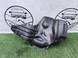 Защита горловины топливного бака задняя левая Toyota Land Cruiser 1996