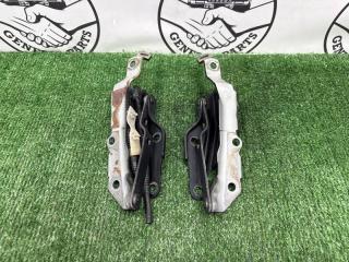 Петля капота Subaru Legacy 2006