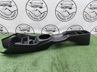 Запчасть бардачок между сиденьями Honda Fit 2010