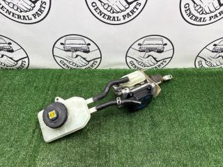 Запчасть главный тормозной цилиндр Honda Vezel 2014