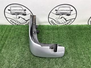 Запчасть брызговик передний левый Honda Fit 2010