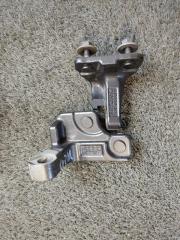 Запчасть петля двери задняя правая Mercedes-Benz E-Clas