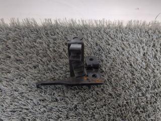 Запчасть кронштейн Land Rover Range Rover Velar