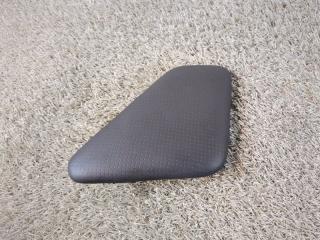 Запчасть накладка в салоне правая Honda CR-V