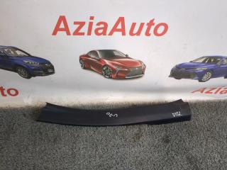 Запчасть накладка на порог салона задняя левая Toyota Camry