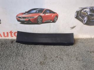 Запчасть накладка на порог салона задняя левая Mazda 3