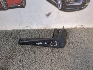 Запчасть брызговик передний левый Hyundai Santa Fe