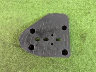 Запчасть пыльник задний левый Kia Stinger