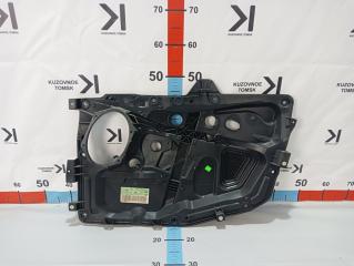 Запчасть накладка передняя правая Ford Fiesta 2008