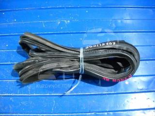 Фото запчасти уплотнитель дверного проема задний левый SsangYong Kyron 2005 Б/У запчасть Запчасть уплотнитель дверного проема задний левый SsangYong Kyron 2005