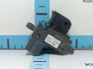 Кнопка стеклоподъемника задняя FX35 2009 S51 VQ35HR