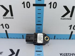 Датчик Air Bag левый Toyota Auris 2007 Б/У Датчик Air Bag левый Toyota Auris 2007