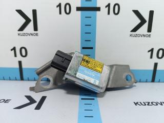 Датчик Air Bag задний правый Lexus RX350 2008 Б/У Датчик Air Bag задний правый Lexus RX350 2008