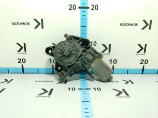 Запчасть моторчик стеклоподъемника передний правый Ford Focus 2008