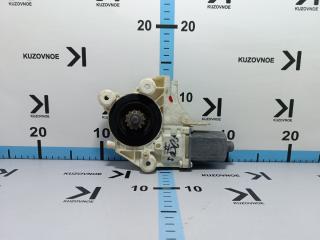 Моторчик Стеклоподъемника передний правый Ford Focus 2010 Б/У Моторчик Стеклоподъемника передний правый Ford Focus 2010