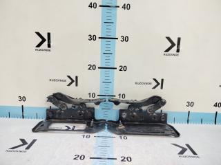 Петля капота Hyundai Santa Fe 2012 контрактная Петля капота Hyundai Santa Fe 2012