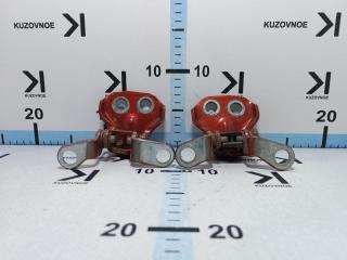 Петля двери задняя правая Ford Fiesta 2008