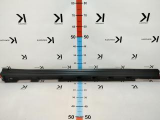 Запчасть накладка на порог наружная правая Toyota Rav4 2020