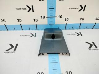 Запчасть накладка крепления зеркала Geely Atlas