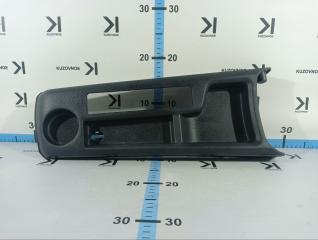 Запчасть центральная консоль (подлокотник) Daewoo Nexia 2012