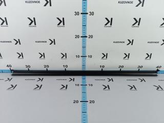 Запчасть молдинг стекла двери задний правый Genesis GV80 2020