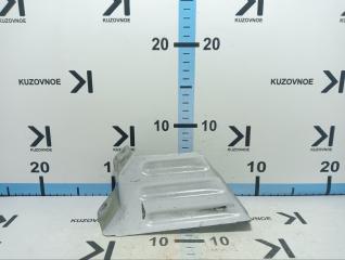 Запчасть кронштейн крыла правый Лада Веста 2016