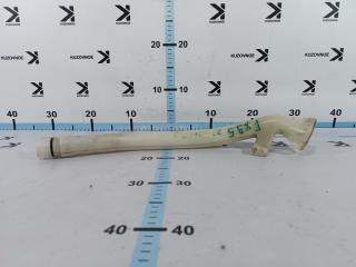 Фото запчасти горловина бачка омывателя Infiniti FX35 2003 Б/У запчасть Запчасть горловина бачка омывателя Infiniti FX35 2003