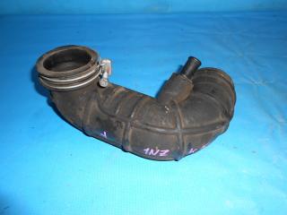 Запчасть патрубок воздухозаборника Toyota Raum 2003