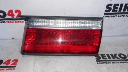 Запчасть вставка багажника задняя правая Nissan R'nessa