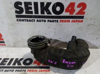 Запчасть патрубок воздухозаборника Toyota Raum 2003