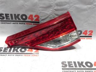 Вставка багажника задняя правая Toyota Estima 2010 контрактная Вставка багажника задняя правая Toyota Estima 2010