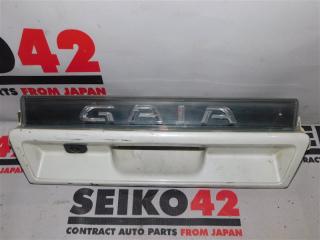 Вставка багажника задняя Toyota Gaia 2 модель контрактная Вставка багажника задняя Toyota Gaia 2 модель