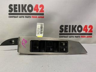 Блок управления стеклоподъемниками передний правый Nissan Murano 2005