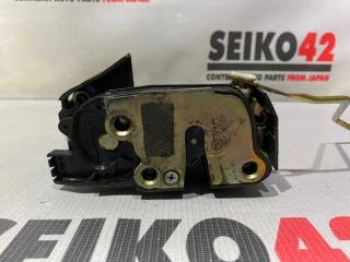 Запчасть замок двери передний левый Toyota Cresta 1999