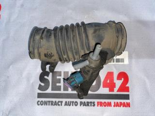 Запчасть патрубок воздухозаборника Toyota Ractis