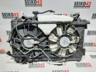 Радиатор охлаждения двигателя Mazda Atenza 2010