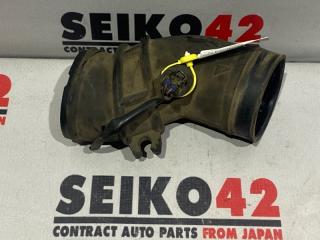 Запчасть патрубок воздухозаборника Nissan Vanette