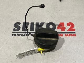 Запчасть пробка бензобака Toyota Voxy 2010