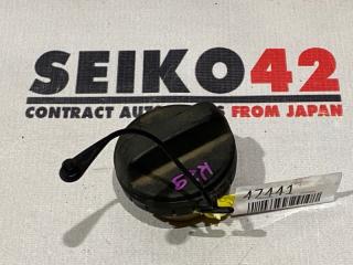 Запчасть пробка бензобака Toyota Voxy 2010