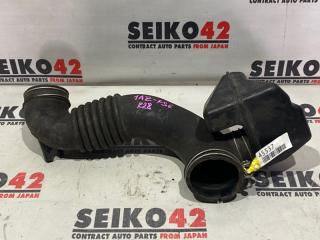 Запчасть патрубок воздухозаборника Toyota Isis 2005