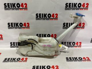 Фото запчасти бачок стеклоомывателя Nissan Dualis 2008 контрактная запчасть Запчасть бачок стеклоомывателя Nissan Dualis 2008