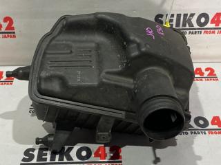 Фото запчасти корпус воздушного фильтра Nissan Dualis 2008 контрактная запчасть Запчасть корпус воздушного фильтра Nissan Dualis 2008